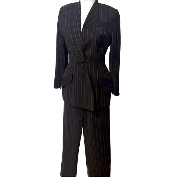 Thierry Mugler Vintage 1980’s Brown Wool Striped Suit Pant Set, size 42 - Picture 3 of 17